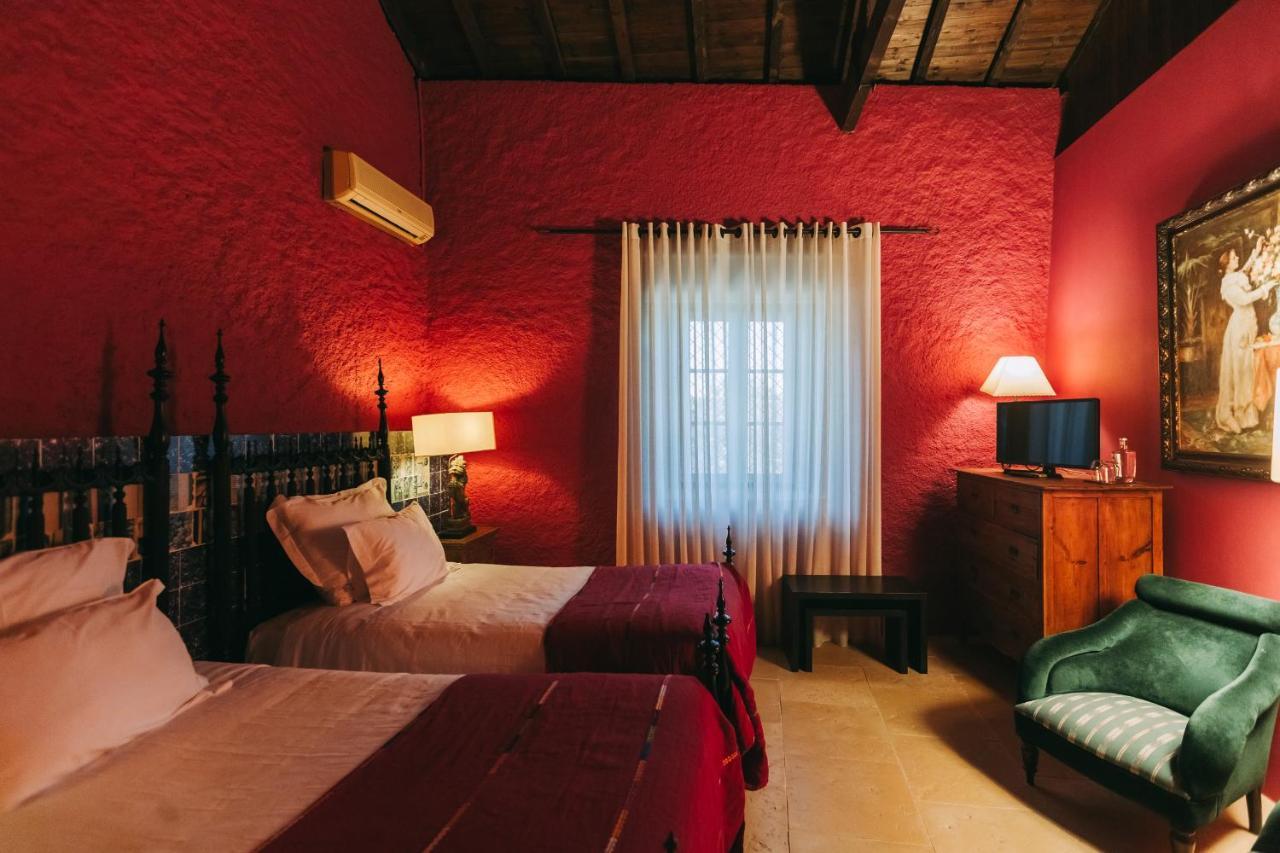 Casa Pipas / Quinta Do Portal Hotel