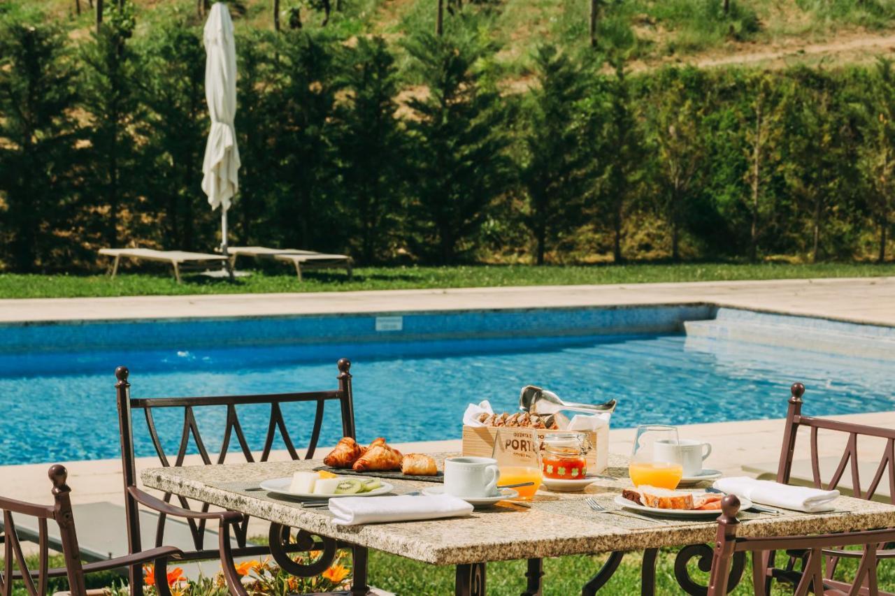 Casa Pipas / Quinta Do Portal Hotel