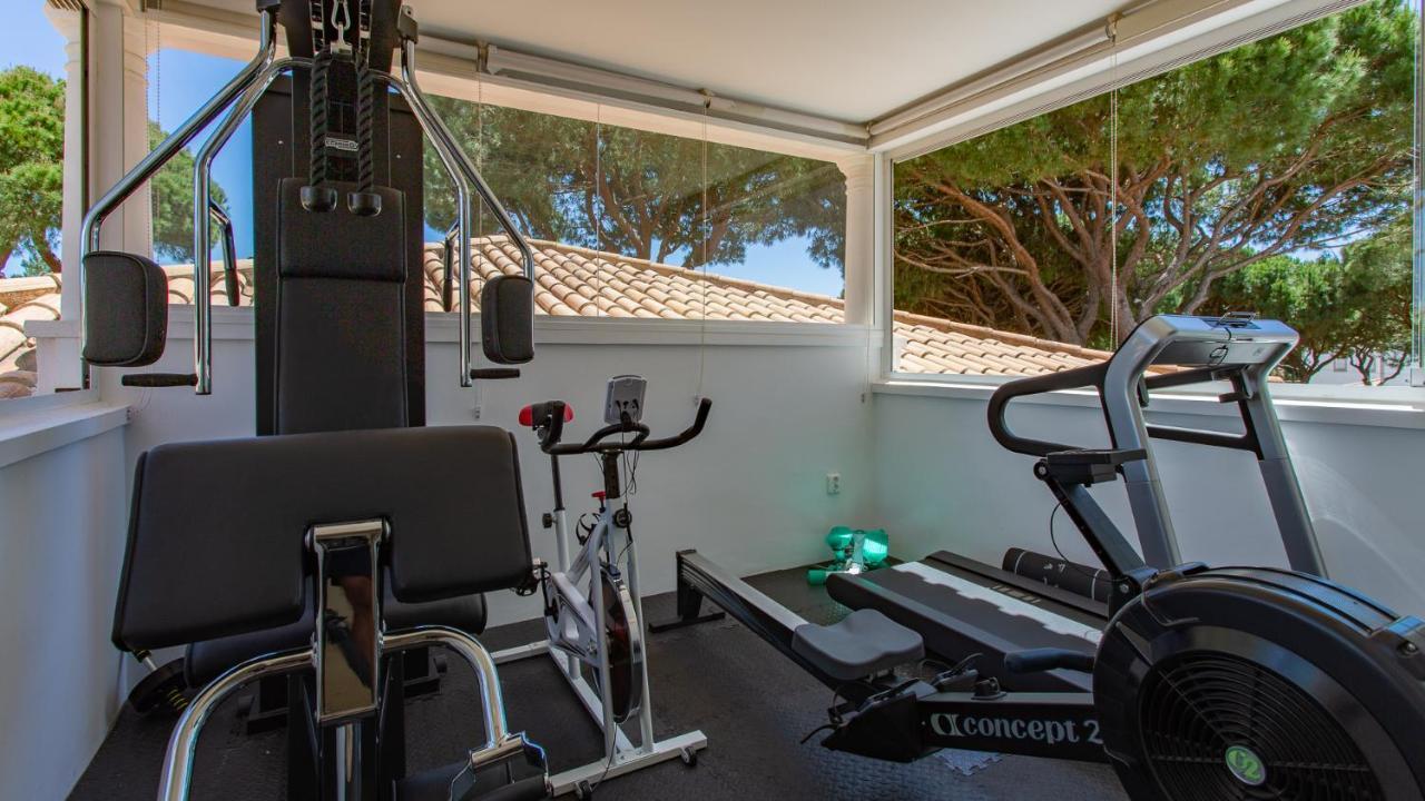 Portuguese Mansion Close To Marina, Golf And Beach. Vilamoura