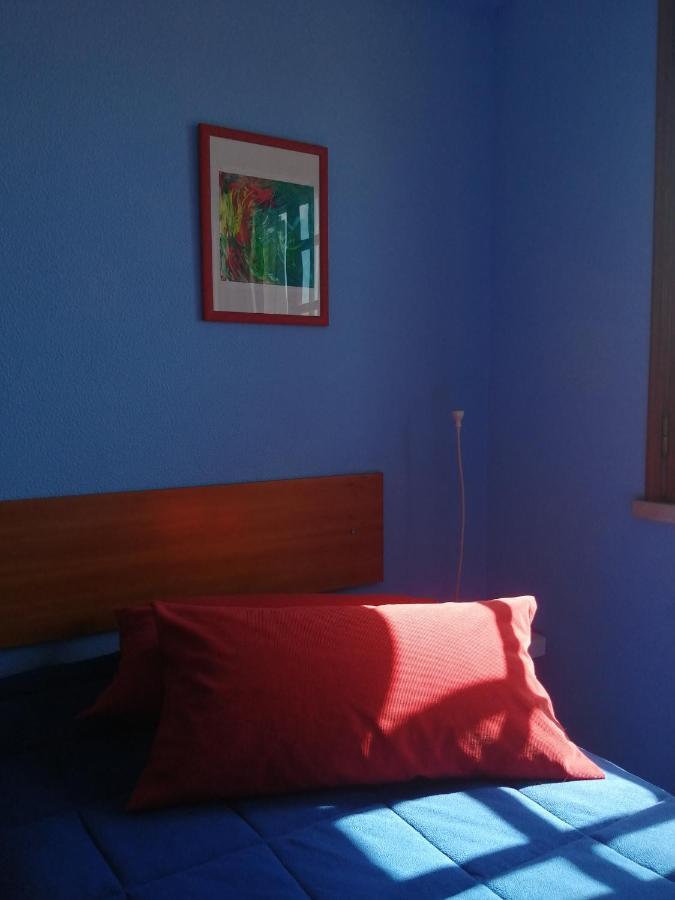 Peniche Blue Wave Guest house *