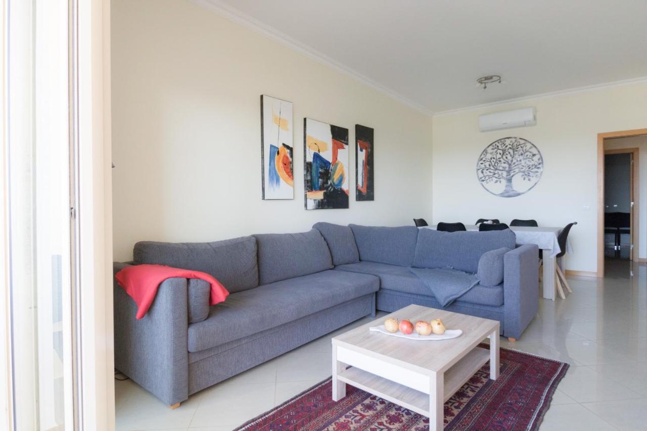 #004 Orada By Holidays Apartment