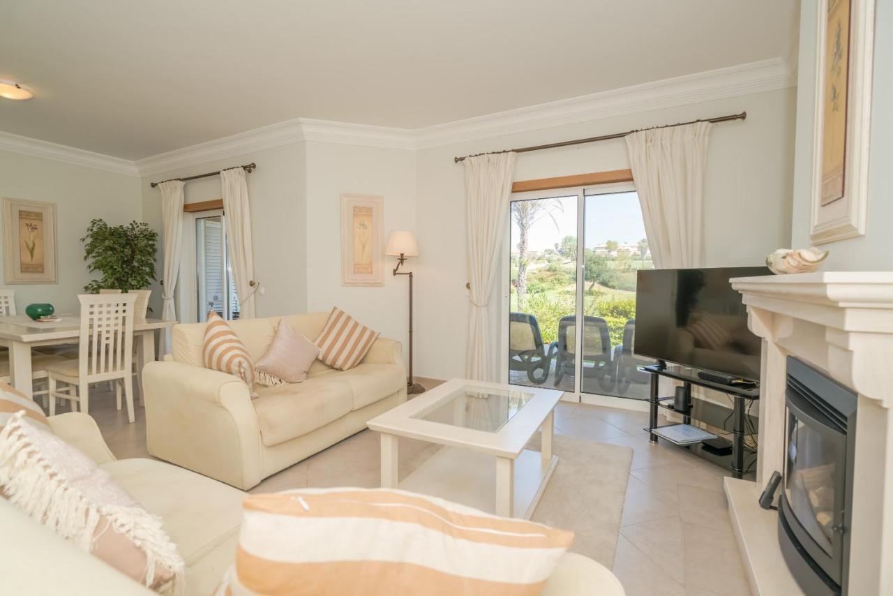 Beautiful On Boavista Golf - Daily Service & Access * Lagos