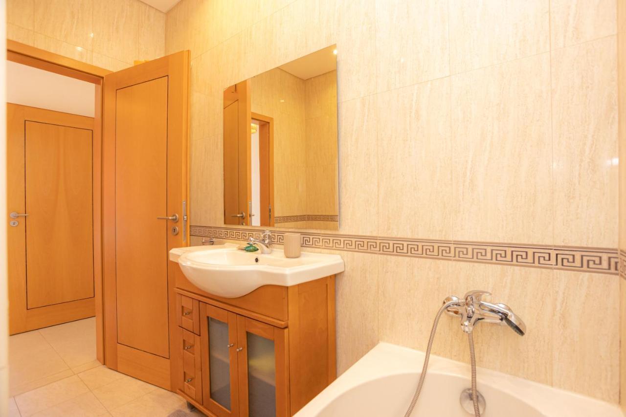 Apartment Foz Village By Rent4all *