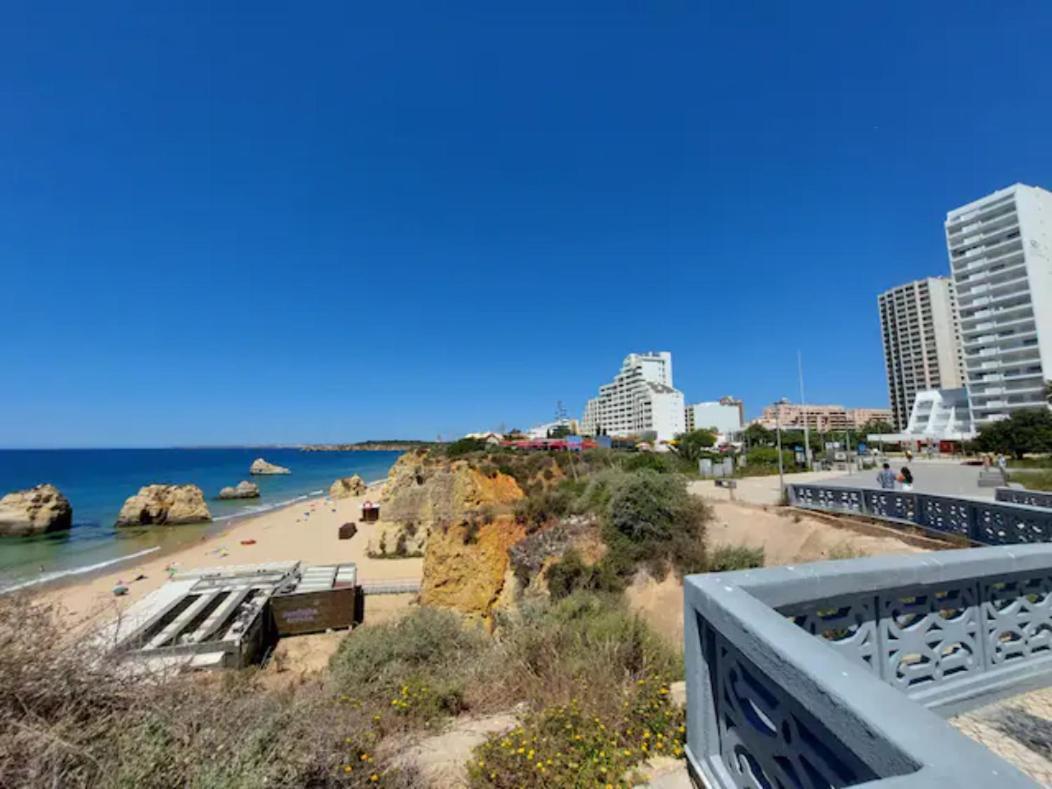 Rocha Dreamhouse 2 - Folgado & Borges Lda *