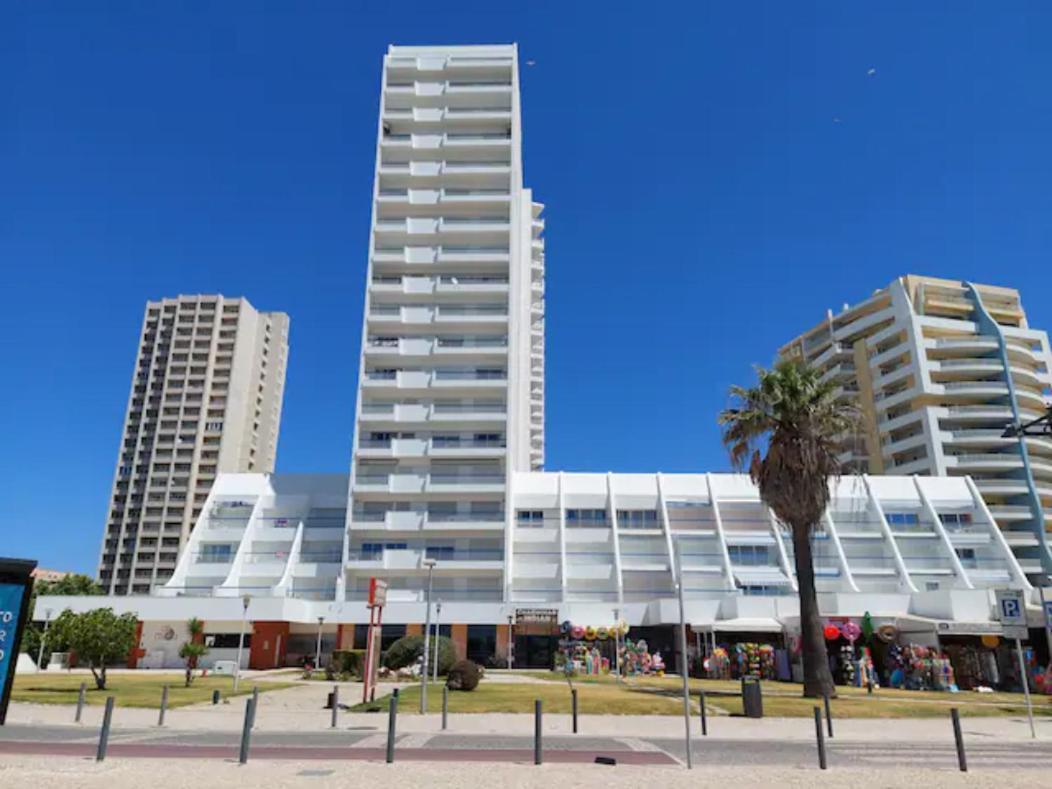 Rocha Dreamhouse 2 - Folgado & Borges Lda