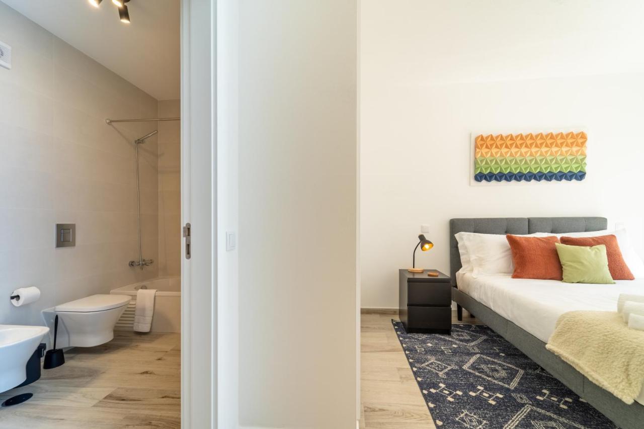 Appartement A Gaivota - Walking Distance To Monte Clerigo And Amoreira Beaches *