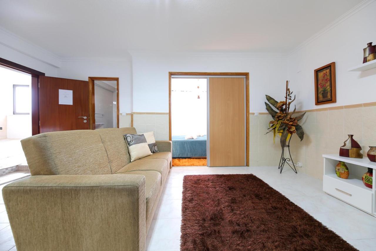 Casa Da Tia Laura Appartement Nazaré