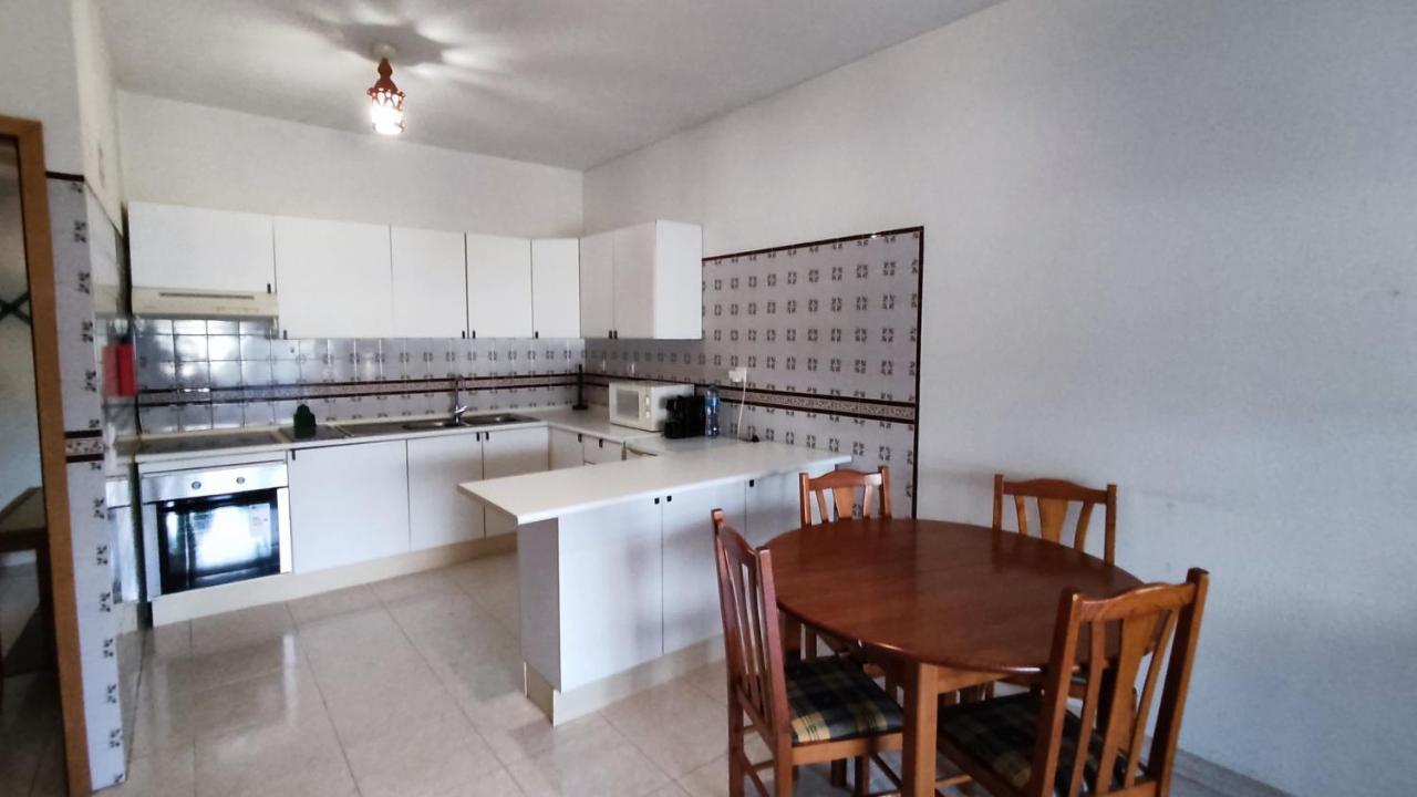 Apartamento 2a Palmeiras Com Piscina - Casas & Papeis Porches (Algarve)