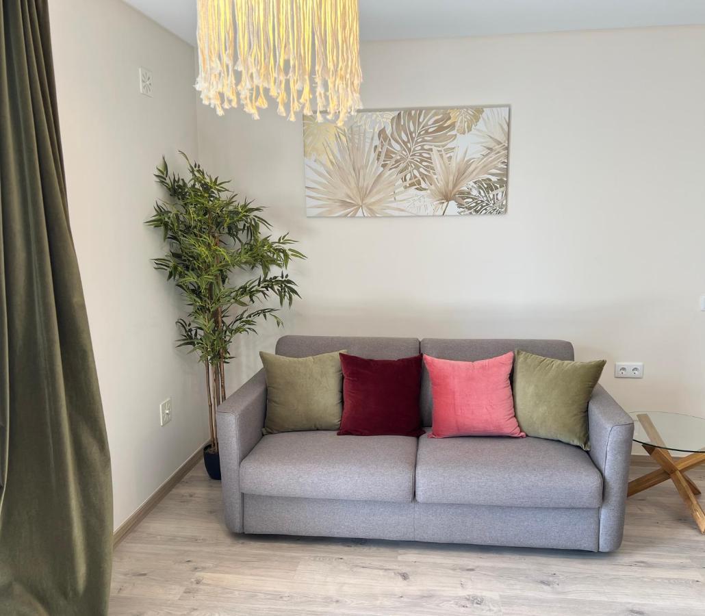 Mcrame Design Sea View, Beachfront, Swimming Pool, 2bdr, 2bar, 6 Pax, Da Rocha Apartment