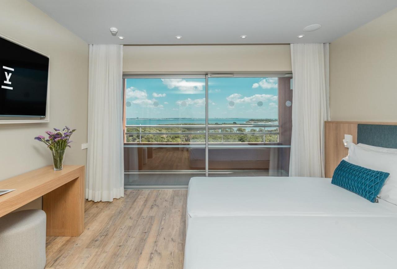 The Editory By The Sea Comporta Aparthotel