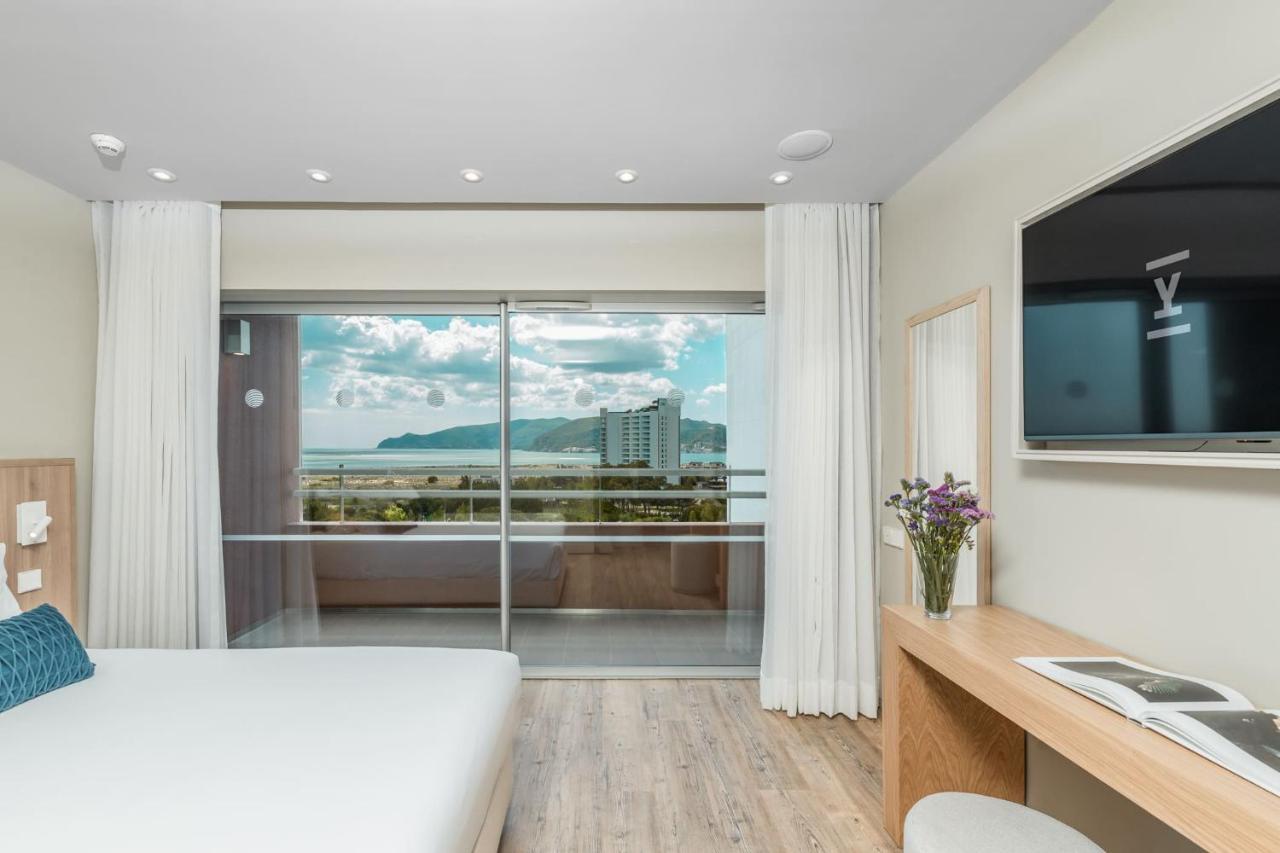 The Editory By The Sea Comporta Aparthotel