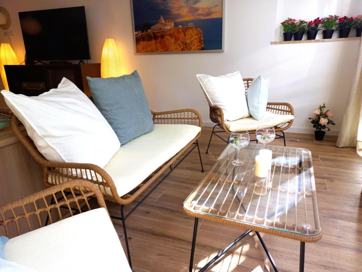 White Pearl Confy Spacious Apartamento