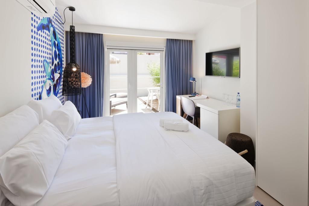 Costa D'oiro Ambiance Village Hotel 4*