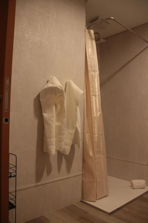 Da Hotel 2*