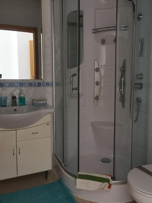 Apartment Amazing By The Ocean - Fully Equipped! Ericeira