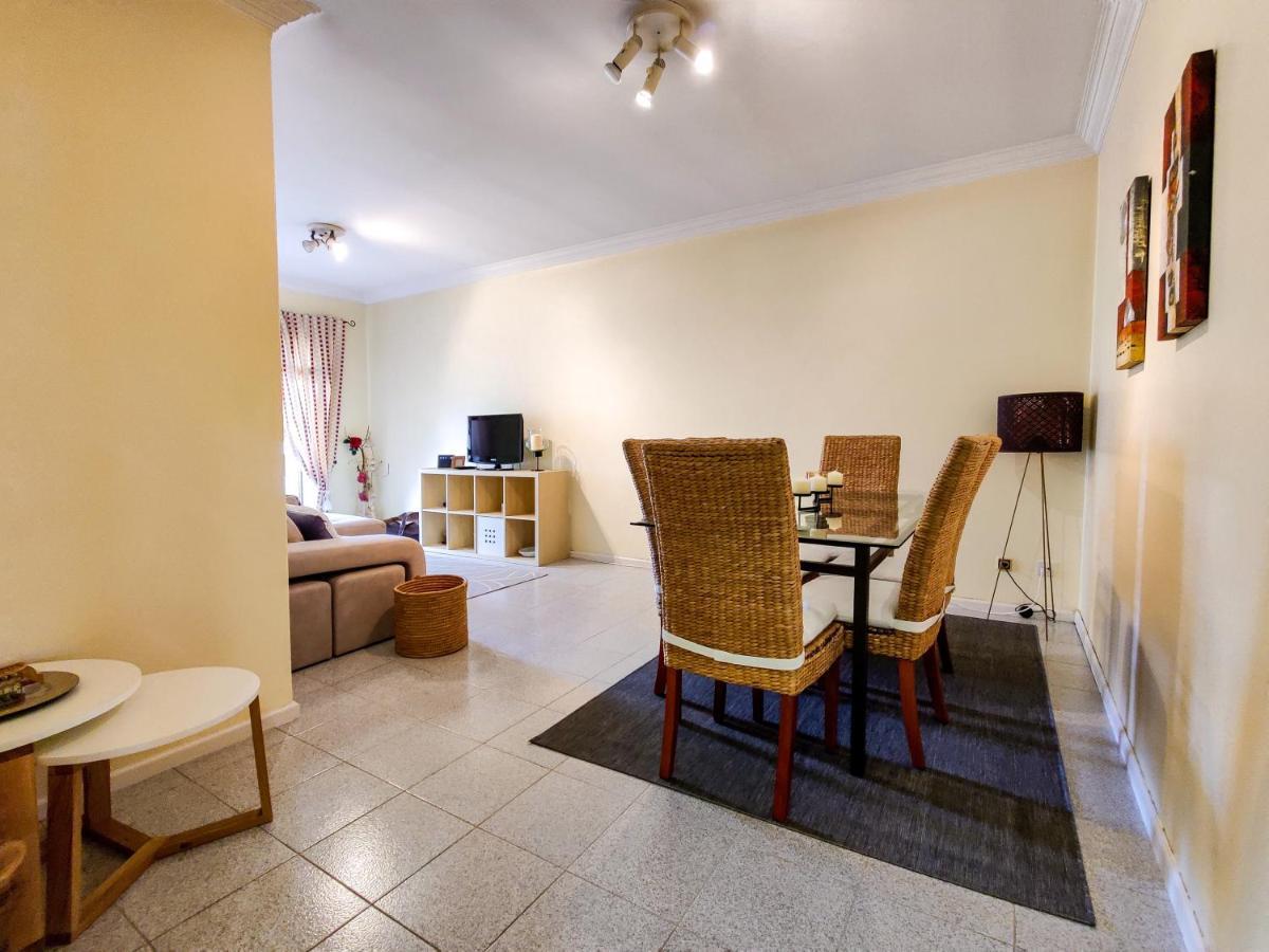 Ap Amorosa - 5 Minutes From The