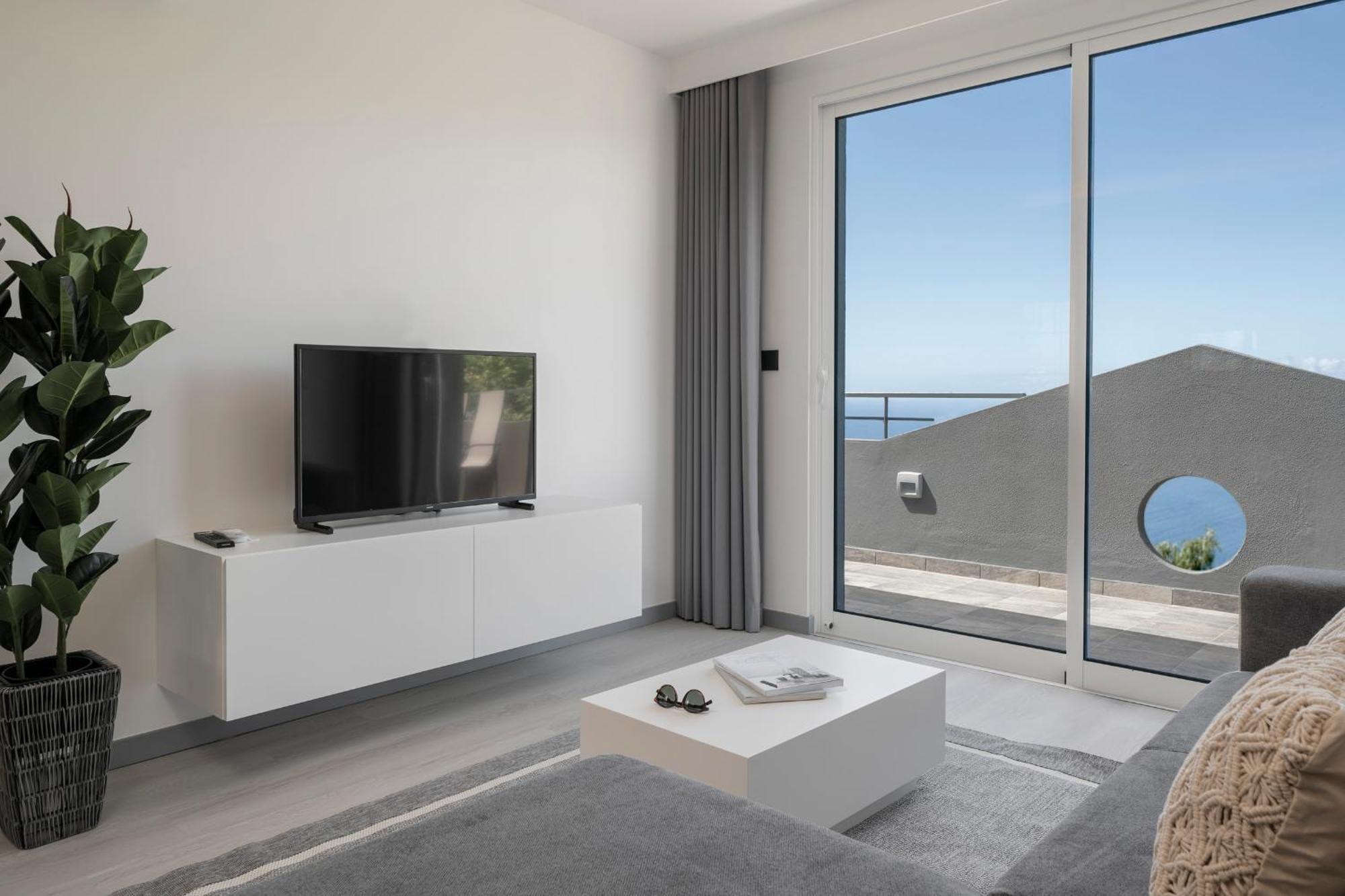 Intelsol Calheta By An Island Appartement Calheta (Madeira)