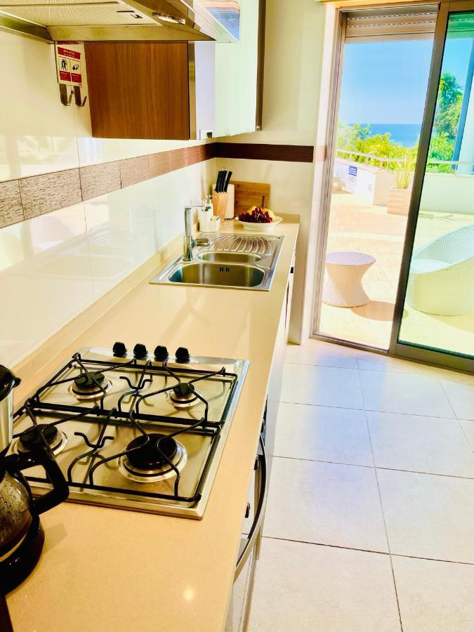 On The Stunning Olhos De Agua Apartment *