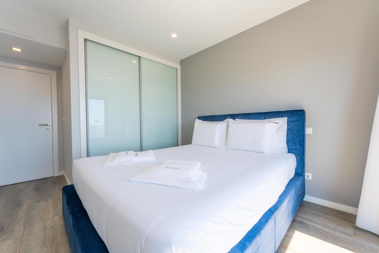 Flh Amazing Ocean View With Balcony * Santa Cruz (Madeira)