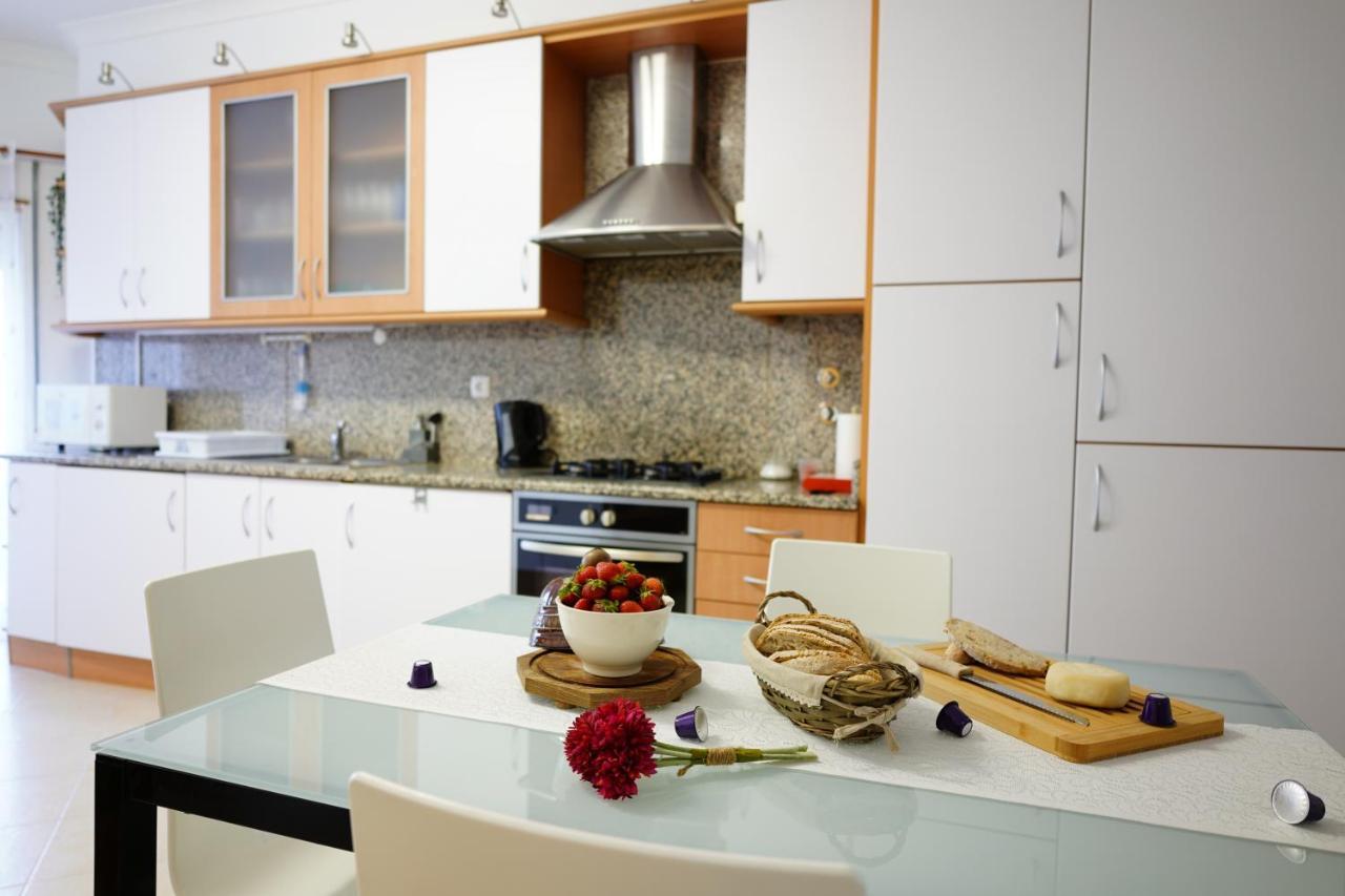 Amazing By The Ocean - Fully Equipped! Apartment Ericeira