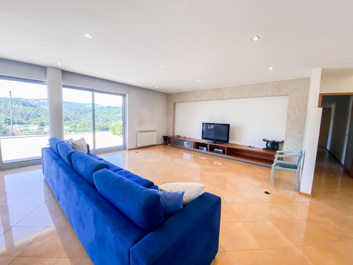 Casa Da Gruta- Holiday home