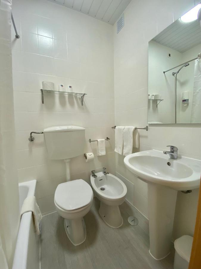 Paradouro Guest house 2*