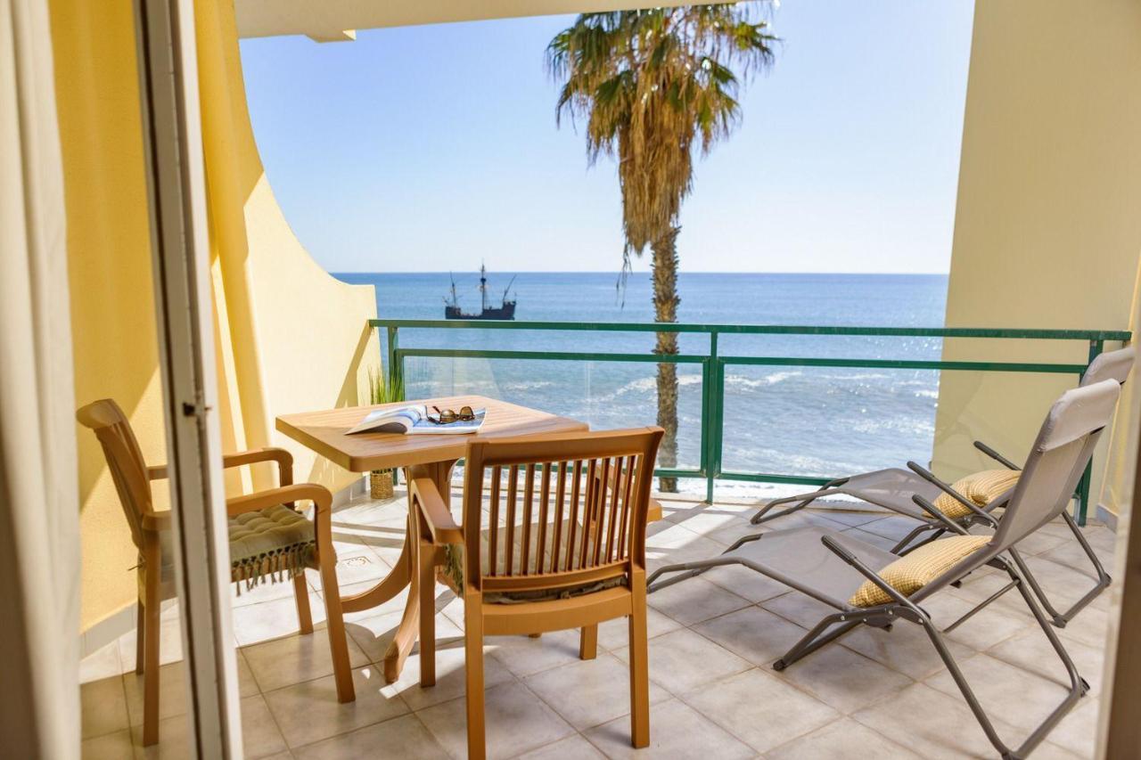 Cosy With Sea View And Pool * Funchal (Madeira)