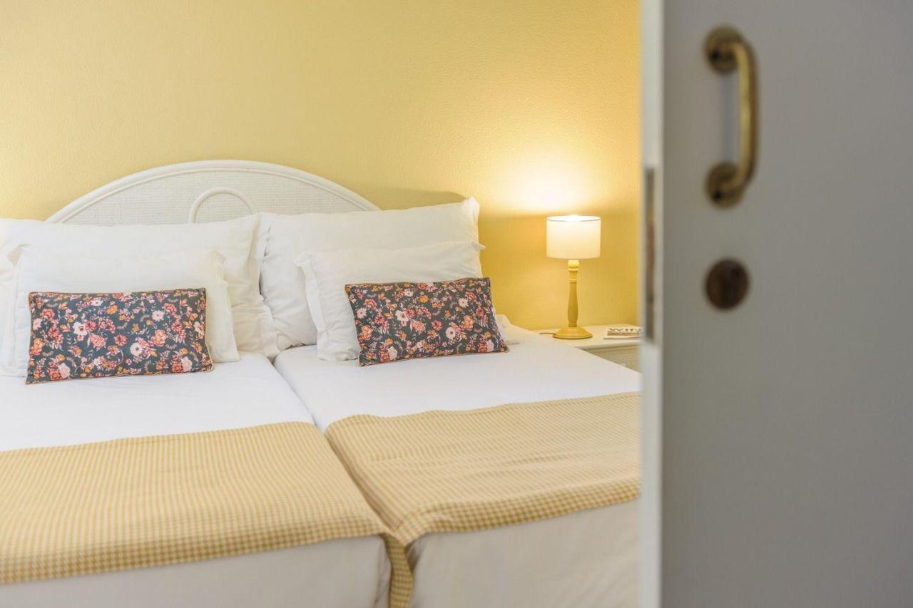 Cosy With Sea View And Pool Apartment *