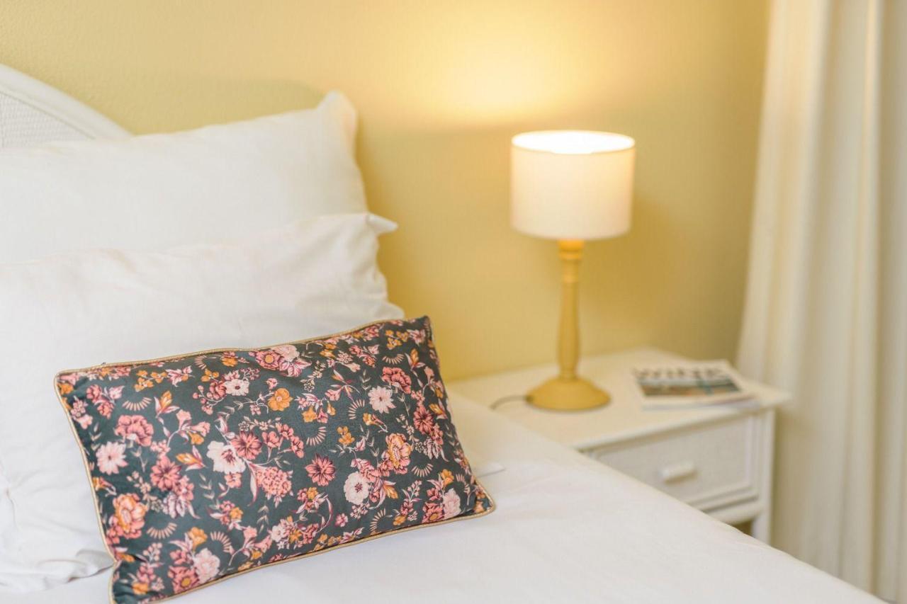 Cosy With Sea View And Pool * Funchal (Madeira)
