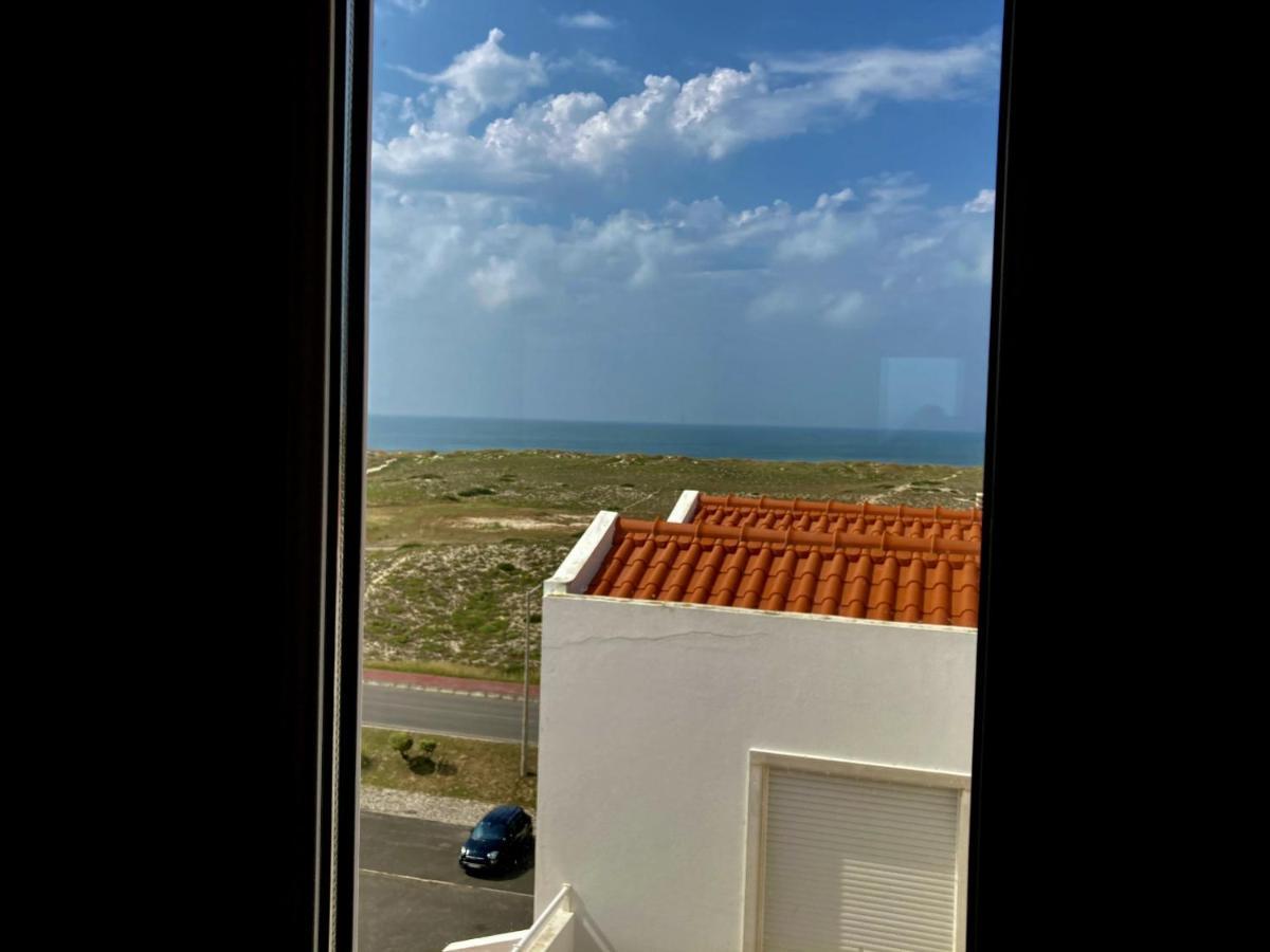 37 - Driftwood Ocean * Peniche