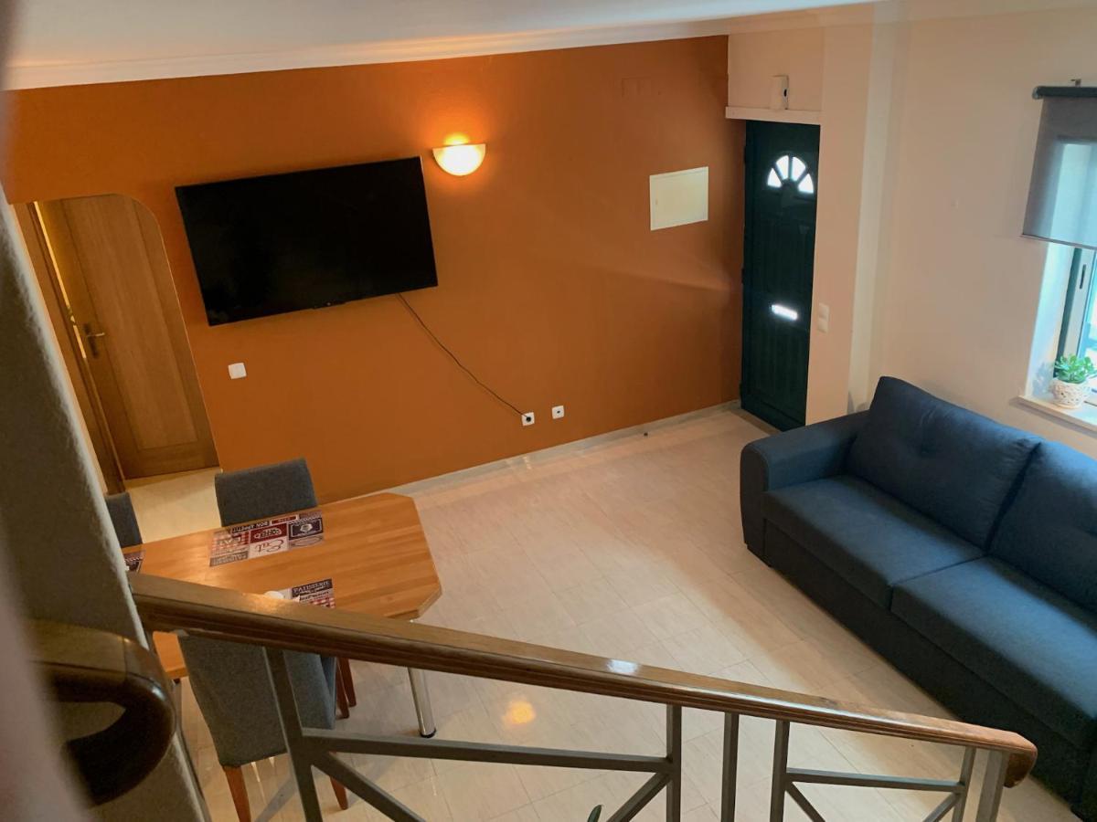 House With A Bbq Terrace In The Centre Of Vakantiehuis *