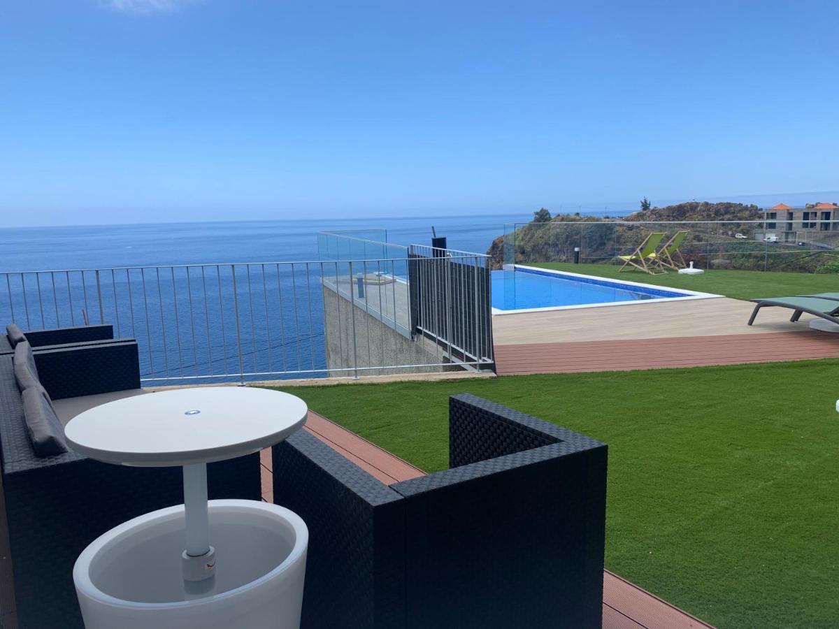 Madeira Sea Sunshine With Heated Pool Apartment *