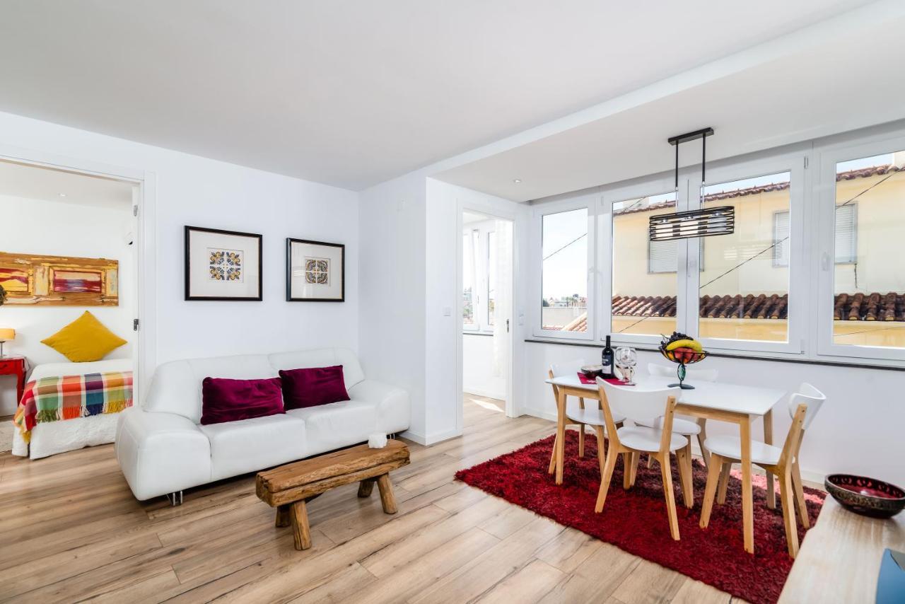 T2 Tiles Apartamento Estoril