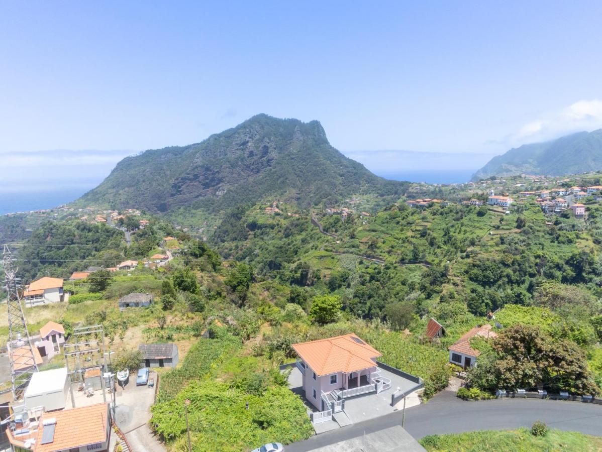 Pearl * Santana (Madeira)