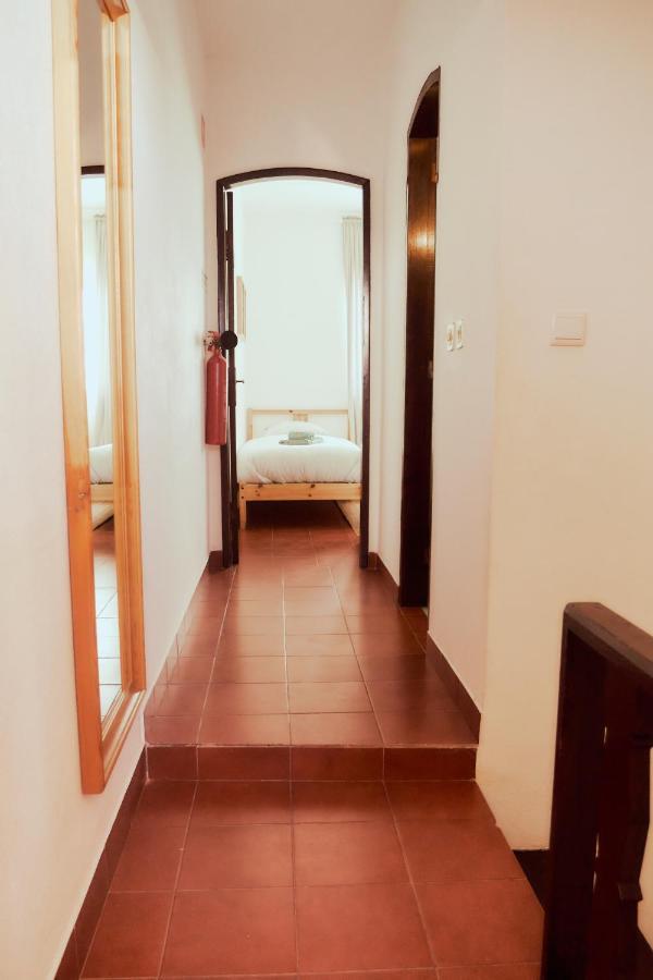 Guest house Balili Surf House Baleal