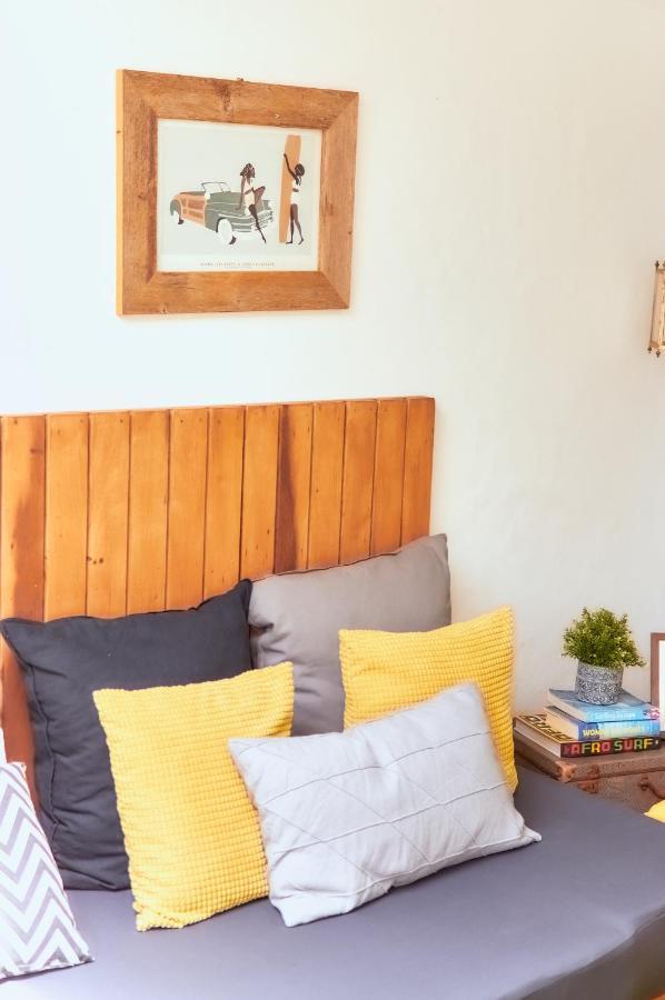 Balili Surf House 2*
