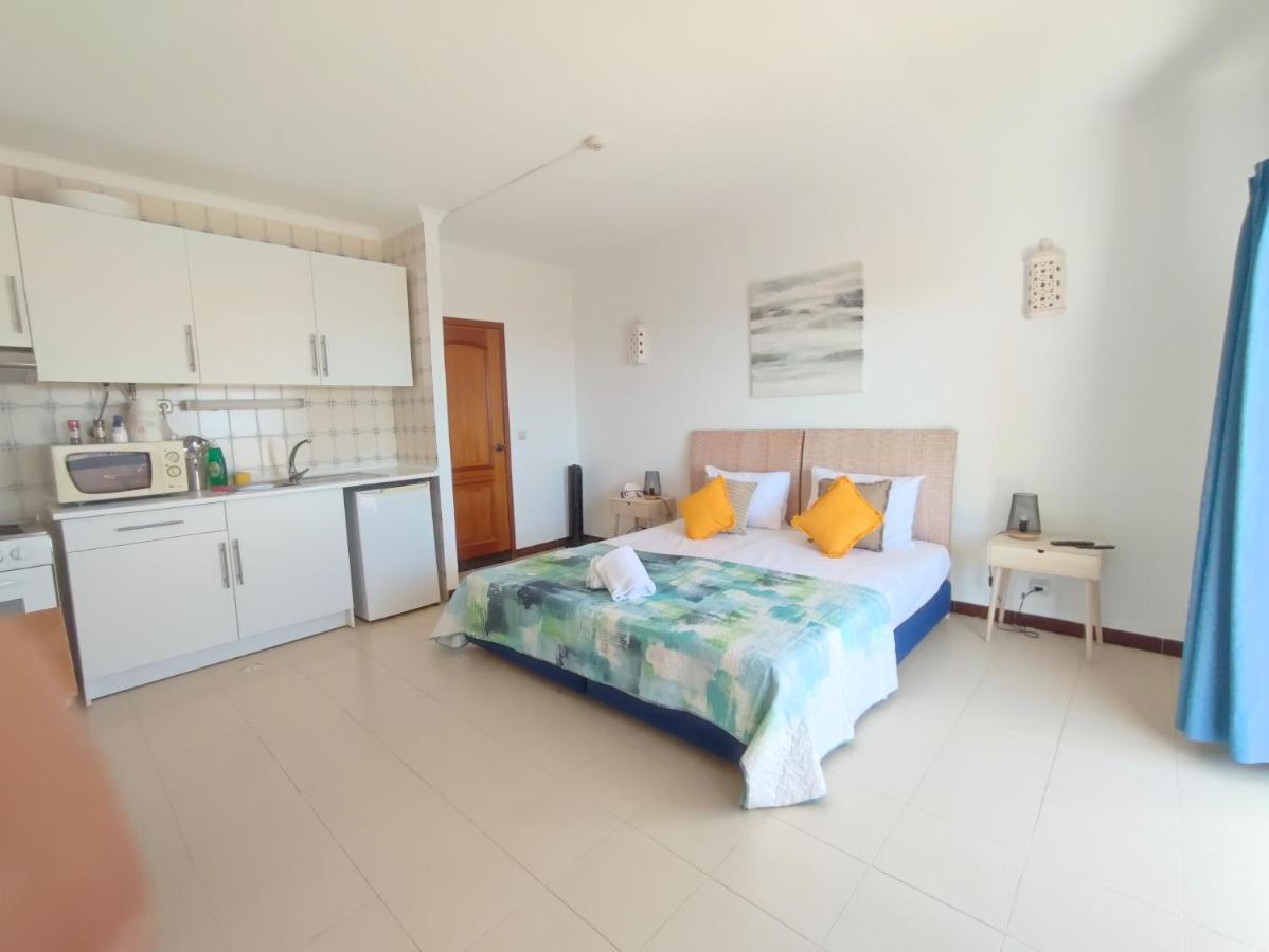 Endless Summer Apartment *