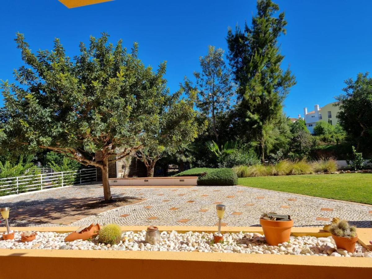 Marinho - 2 Bedroom 2 Bathroom Ground Floor With Communal Pool And Gardens
