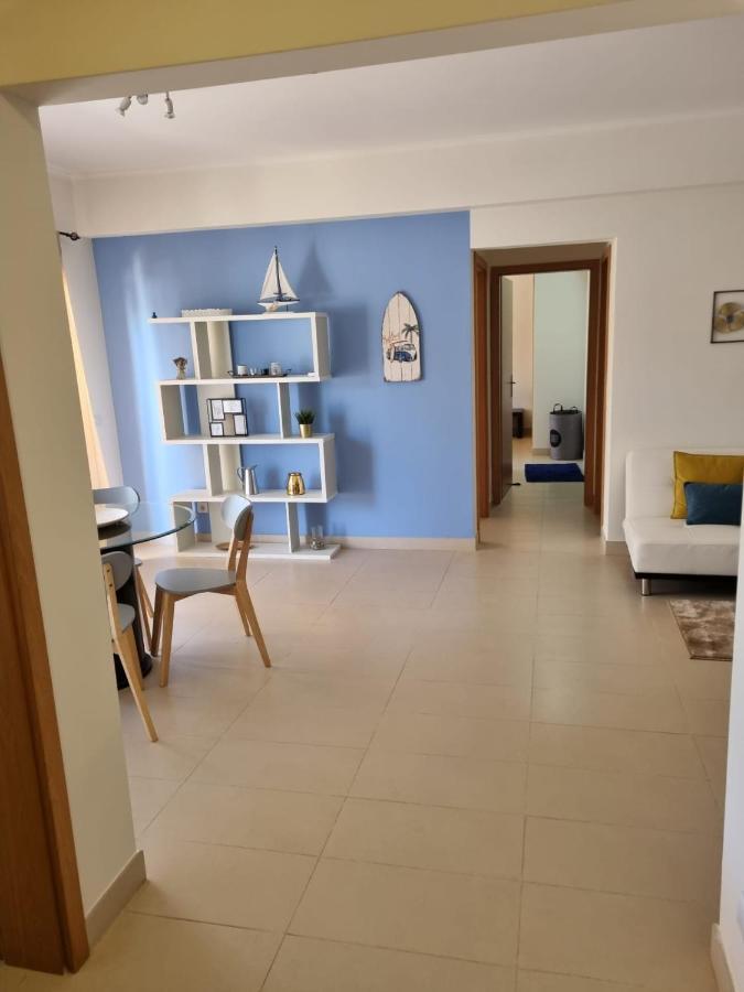 Marinho - 2 Bedroom 2 Bathroom Ground Floor With Communal Pool And Gardens * Conceicao (Faro)