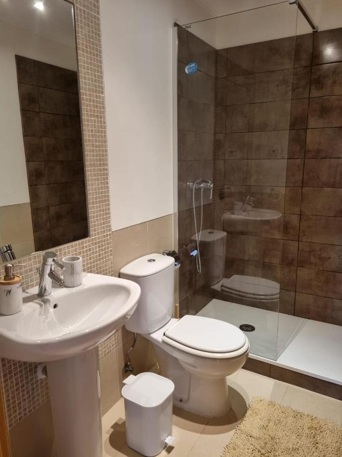 Apartment Marinho - 2 Bedroom 2 Bathroom Ground Floor With Communal Pool And Gardens *