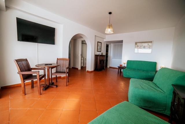 One Bedroom Marina View Apartment Albufeira