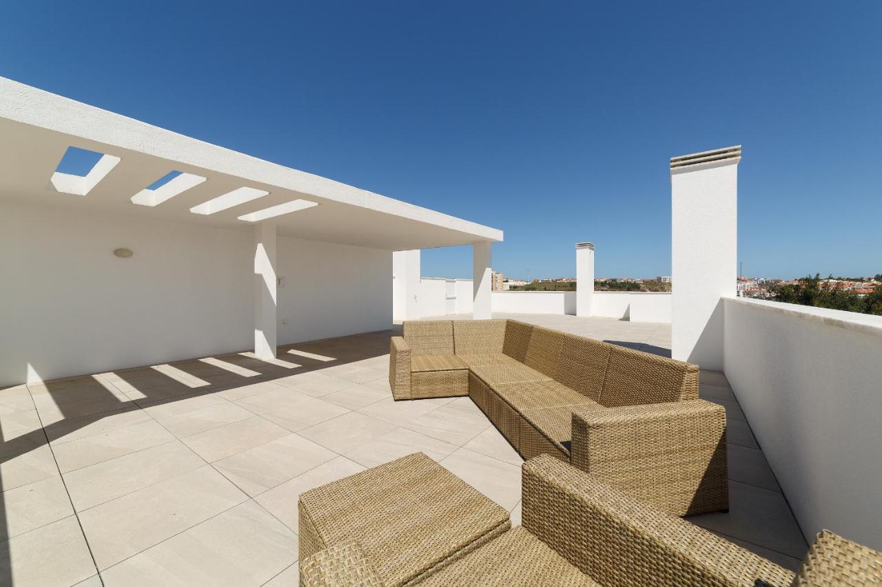 Apartment Views Aa - By Sch Nazare