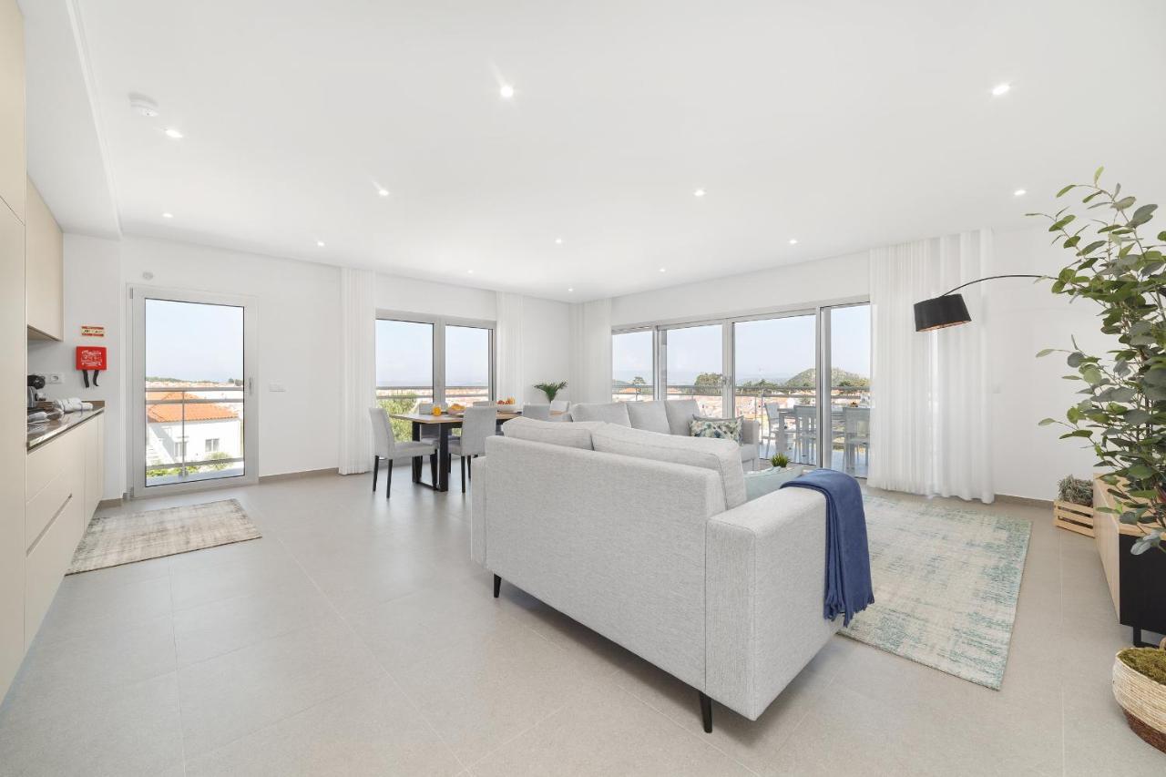 Apartment Views Aa - By Sch *