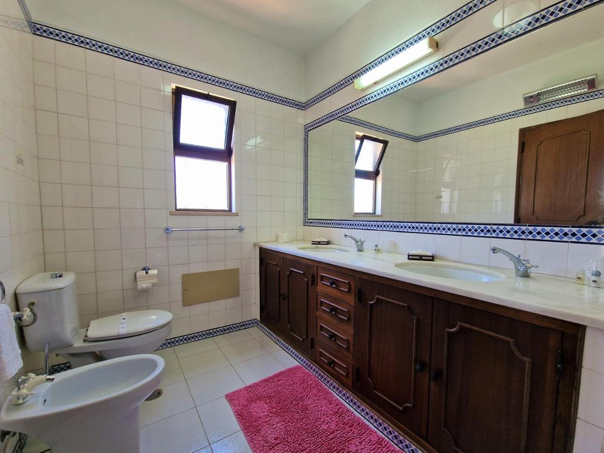 Vivenda Camelia V3 Com Piscina Em - Algarve *