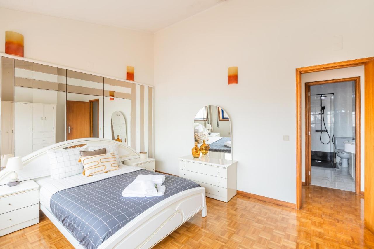 Do Conde Sea House Holiday home *