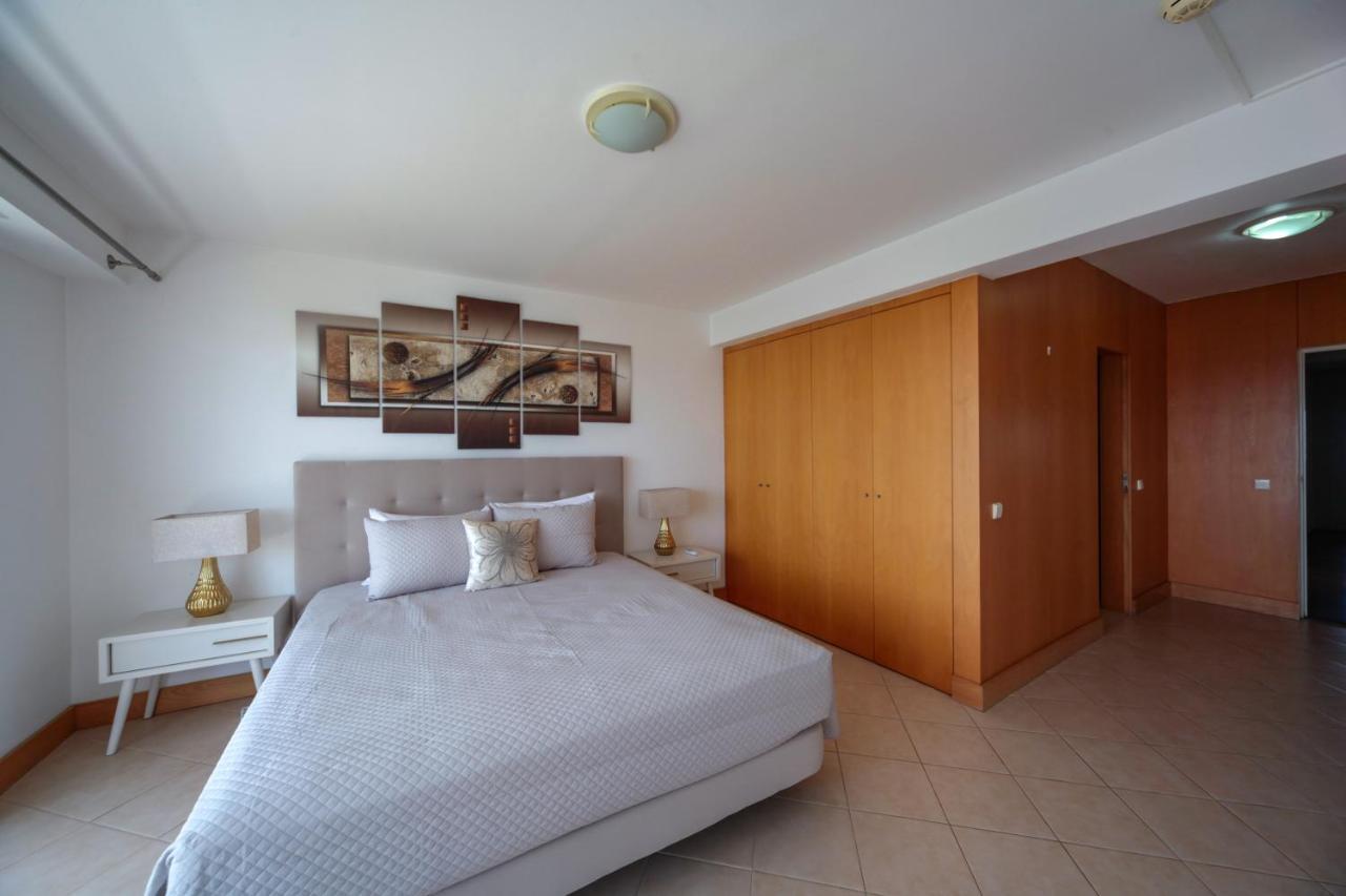 Apartment Outstanding Penthouse With Amazing Sea Views