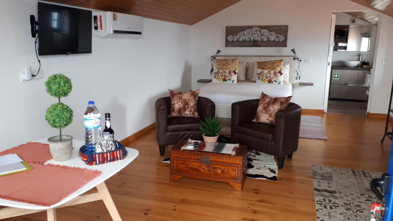 Homestay Casa Dinastia Sotao Y Casa Dinastia Miramar Ribeira Brava