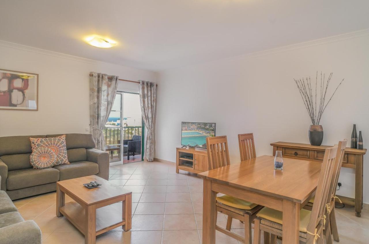 Apartment Top-floor 2 Bedroom With Sea View And Pool Praia Da Luz