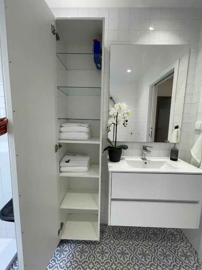 Lux Life Apartment *