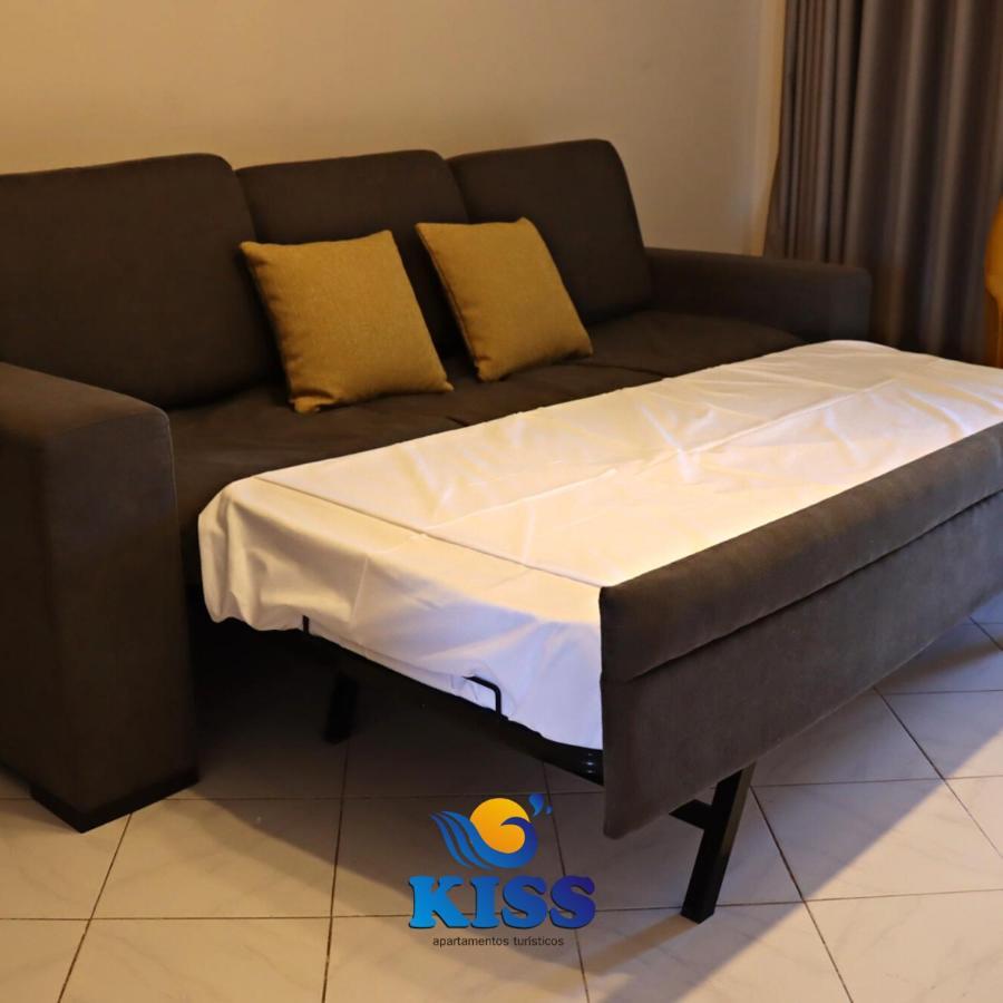Kiss - Apartment *